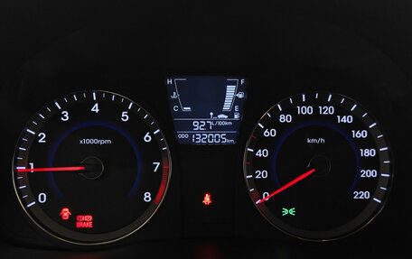 Hyundai Solaris II рестайлинг, 2012 год, 530 000 рублей, 16 фотография