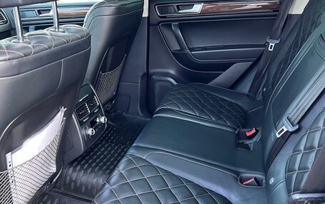 Volkswagen Touareg III, 2017 год, 3 790 000 рублей, 15 фотография