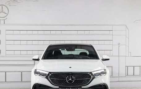 Mercedes-Benz E-Класс, 2025 год, 12 800 000 рублей, 2 фотография