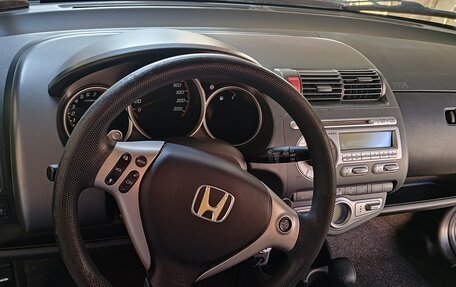 Honda Jazz I рестайлинг, 2008 год, 850 000 рублей, 17 фотография