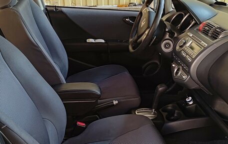 Honda Jazz I рестайлинг, 2008 год, 850 000 рублей, 21 фотография