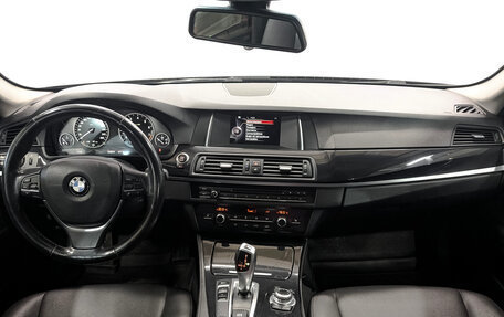 BMW 5 серия, 2016 год, 2 250 000 рублей, 14 фотография