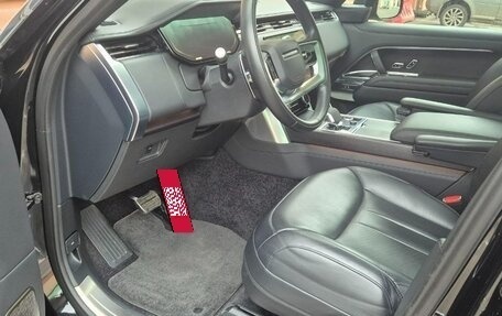 Land Rover Range Rover IV рестайлинг, 2022 год, 18 800 000 рублей, 8 фотография