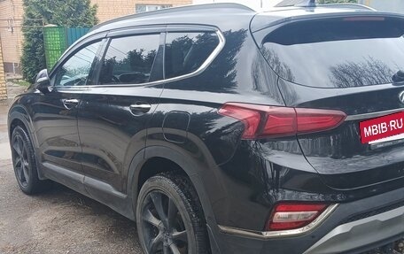 Hyundai Santa Fe IV, 2018 год, 2 400 000 рублей, 3 фотография