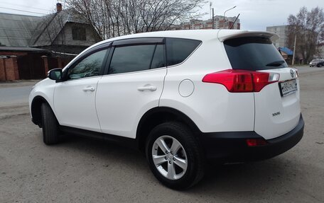 Toyota RAV4, 2013 год, 1 750 000 рублей, 2 фотография