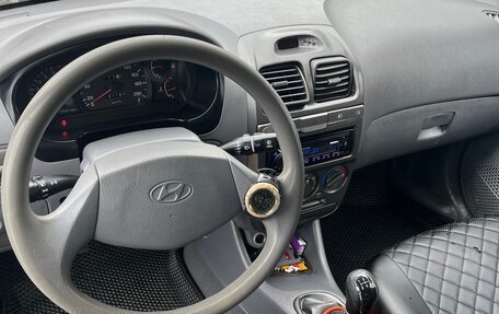 Hyundai Accent II, 2005 год, 400 000 рублей, 8 фотография