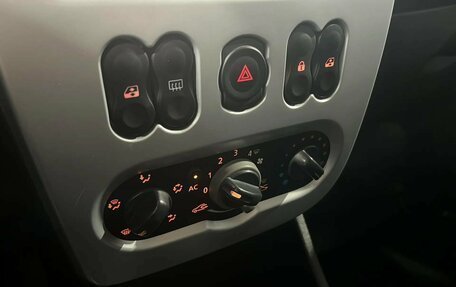 Renault Sandero I, 2011 год, 597 000 рублей, 13 фотография