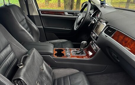 Volkswagen Touareg III, 2014 год, 2 750 000 рублей, 10 фотография