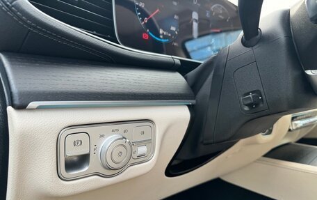 Mercedes-Benz GLS, 2023 год, 11 990 000 рублей, 12 фотография