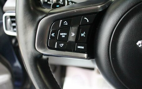 Jaguar F-Pace, 2019 год, 1 750 000 рублей, 10 фотография