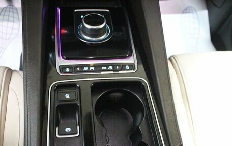 Jaguar F-Pace, 2019 год, 1 750 000 рублей, 14 фотография