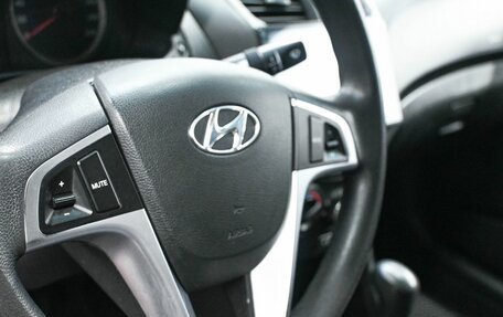 Hyundai Solaris II рестайлинг, 2012 год, 799 900 рублей, 12 фотография