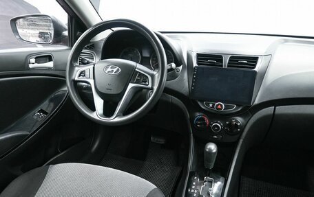 Hyundai Solaris II рестайлинг, 2012 год, 799 900 рублей, 10 фотография
