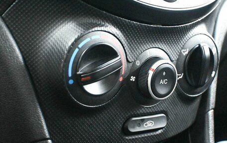 Hyundai Solaris II рестайлинг, 2012 год, 799 900 рублей, 16 фотография