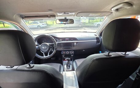 KIA Rio IV, 2018 год, 670 000 рублей, 9 фотография