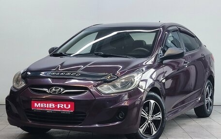 Hyundai Solaris II рестайлинг, 2012 год, 750 000 рублей, 1 фотография