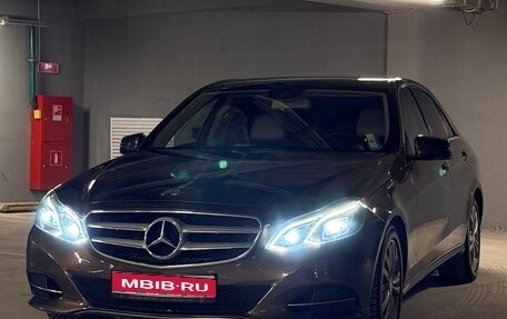 Mercedes-Benz E-Класс, 2014 год, 2 460 000 рублей, 1 фотография