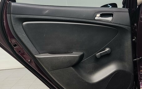 Hyundai Solaris II рестайлинг, 2012 год, 750 000 рублей, 29 фотография