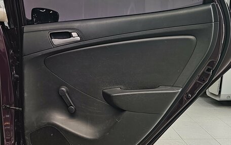 Hyundai Solaris II рестайлинг, 2012 год, 750 000 рублей, 30 фотография