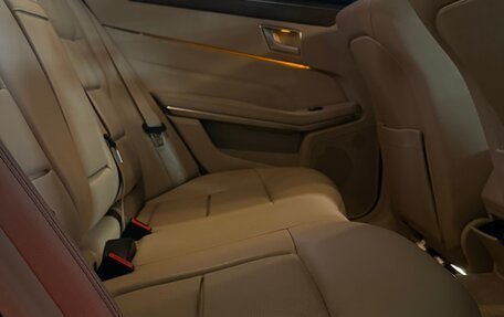 Mercedes-Benz E-Класс, 2014 год, 2 460 000 рублей, 18 фотография