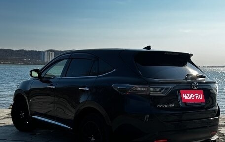 Toyota Harrier, 2014 год, 2 100 000 рублей, 2 фотография