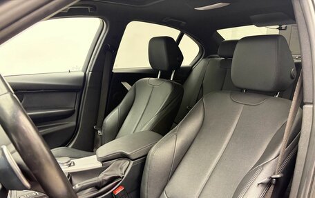 BMW 3 серия, 2018 год, 2 769 000 рублей, 19 фотография