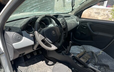 Renault Duster I рестайлинг, 2019 год, 320 000 рублей, 7 фотография