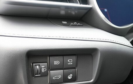 Toyota Highlander, 2026 год, 5 949 000 рублей, 28 фотография