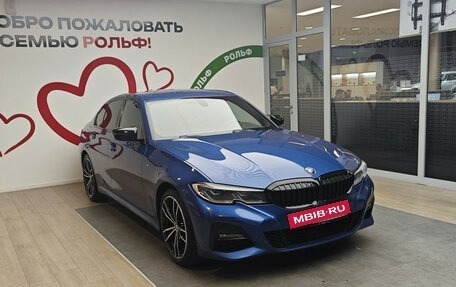 BMW 3 серия, 2021 год, 4 400 000 рублей, 3 фотография