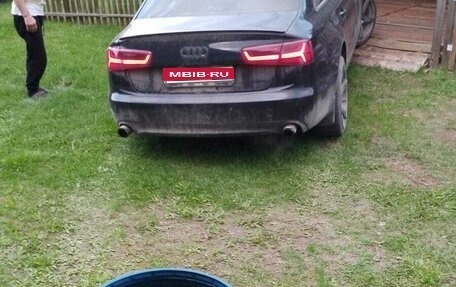 Audi A6, 2012 год, 800 000 рублей, 1 фотография