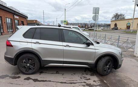 Volkswagen Tiguan II, 2019 год, 2 500 000 рублей, 3 фотография