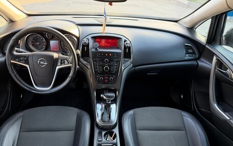 Opel Astra J, 2010 год, 650 000 рублей, 13 фотография