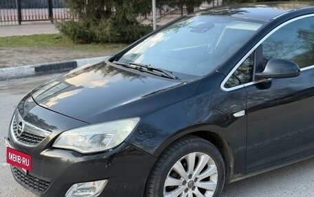 Opel Astra J, 2010 год, 650 000 рублей, 2 фотография