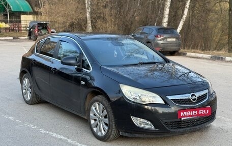 Opel Astra J, 2010 год, 650 000 рублей, 4 фотография