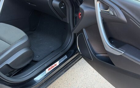 Opel Astra J, 2010 год, 650 000 рублей, 17 фотография