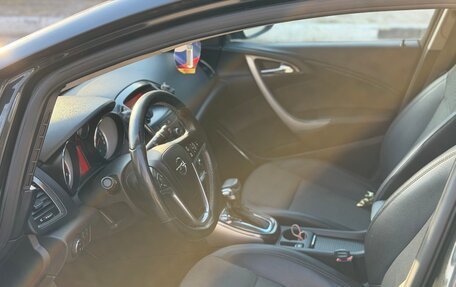 Opel Astra J, 2010 год, 650 000 рублей, 16 фотография