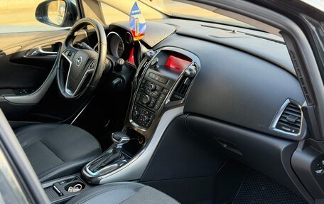 Opel Astra J, 2010 год, 650 000 рублей, 18 фотография