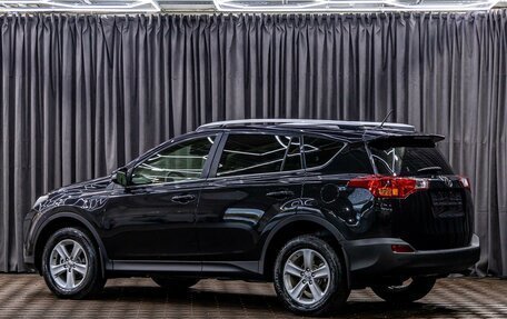 Toyota RAV4, 2013 год, 1 695 000 рублей, 4 фотография