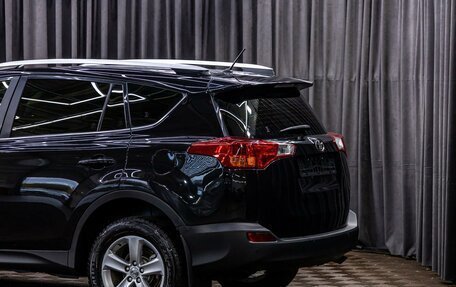 Toyota RAV4, 2013 год, 1 695 000 рублей, 10 фотография