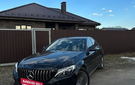 Mercedes-Benz C-Класс, 2017 год, 2 245 000 рублей, 3 фотография