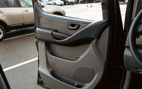 Hyundai Grand Starex Grand Starex I рестайлинг 2, 2011 год, 1 695 000 рублей, 12 фотография