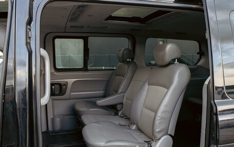 Hyundai Grand Starex Grand Starex I рестайлинг 2, 2011 год, 1 695 000 рублей, 19 фотография