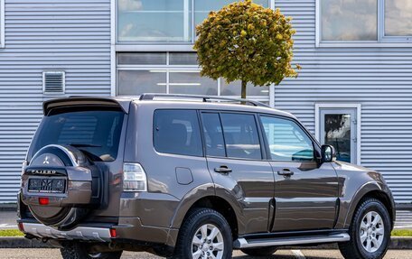 Mitsubishi Pajero IV, 2011 год, 1 895 000 рублей, 6 фотография