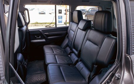 Mitsubishi Pajero IV, 2011 год, 1 895 000 рублей, 18 фотография