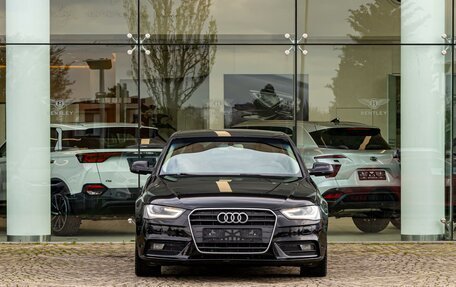 Audi A4, 2015 год, 1 395 000 рублей, 2 фотография