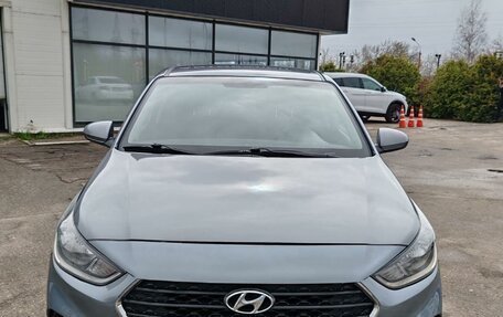 Hyundai Solaris II рестайлинг, 2017 год, 1 159 000 рублей, 5 фотография