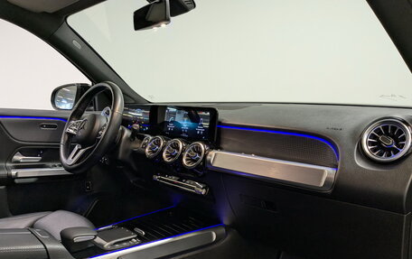 Mercedes-Benz GLB, 2021 год, 3 995 000 рублей, 11 фотография