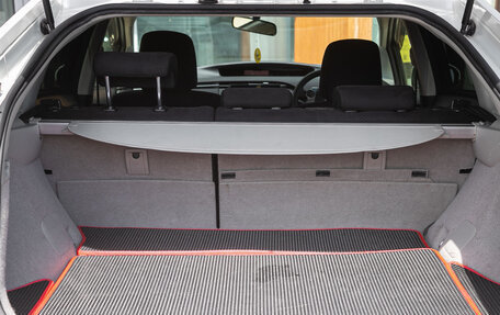 Toyota Prius, 2012 год, 1 098 000 рублей, 21 фотография