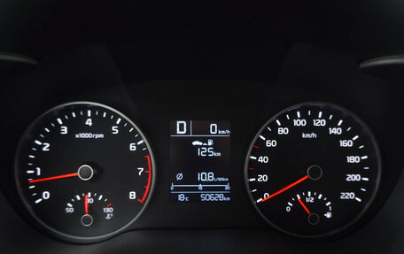 KIA Rio IV, 2018 год, 1 645 000 рублей, 9 фотография