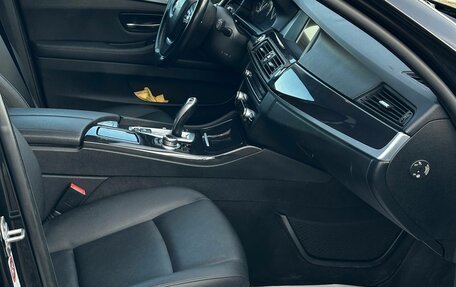 BMW 5 серия, 2014 год, 1 890 000 рублей, 6 фотография